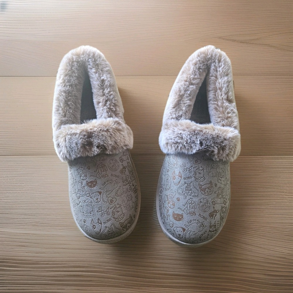 NWOB Size 7.5 - Skechers Bobs Too Cozy Slip On Dog/Cat Print‎ Women's Fur Lined